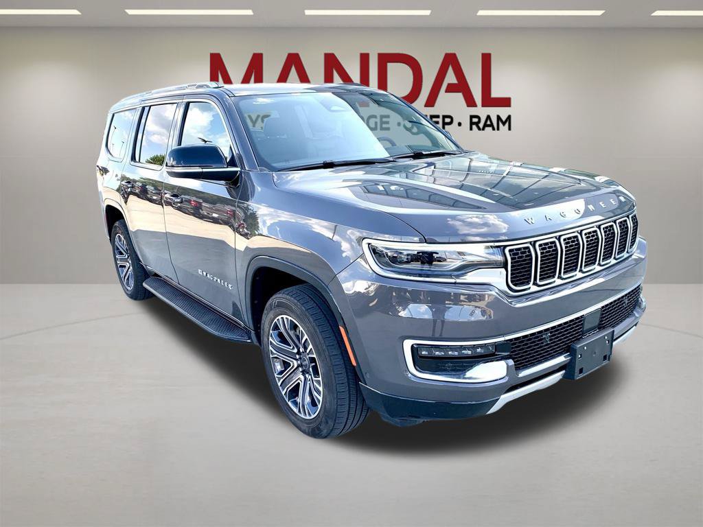 Used 2025 Jeep Wagoneer Series II AWD/4WD image 3