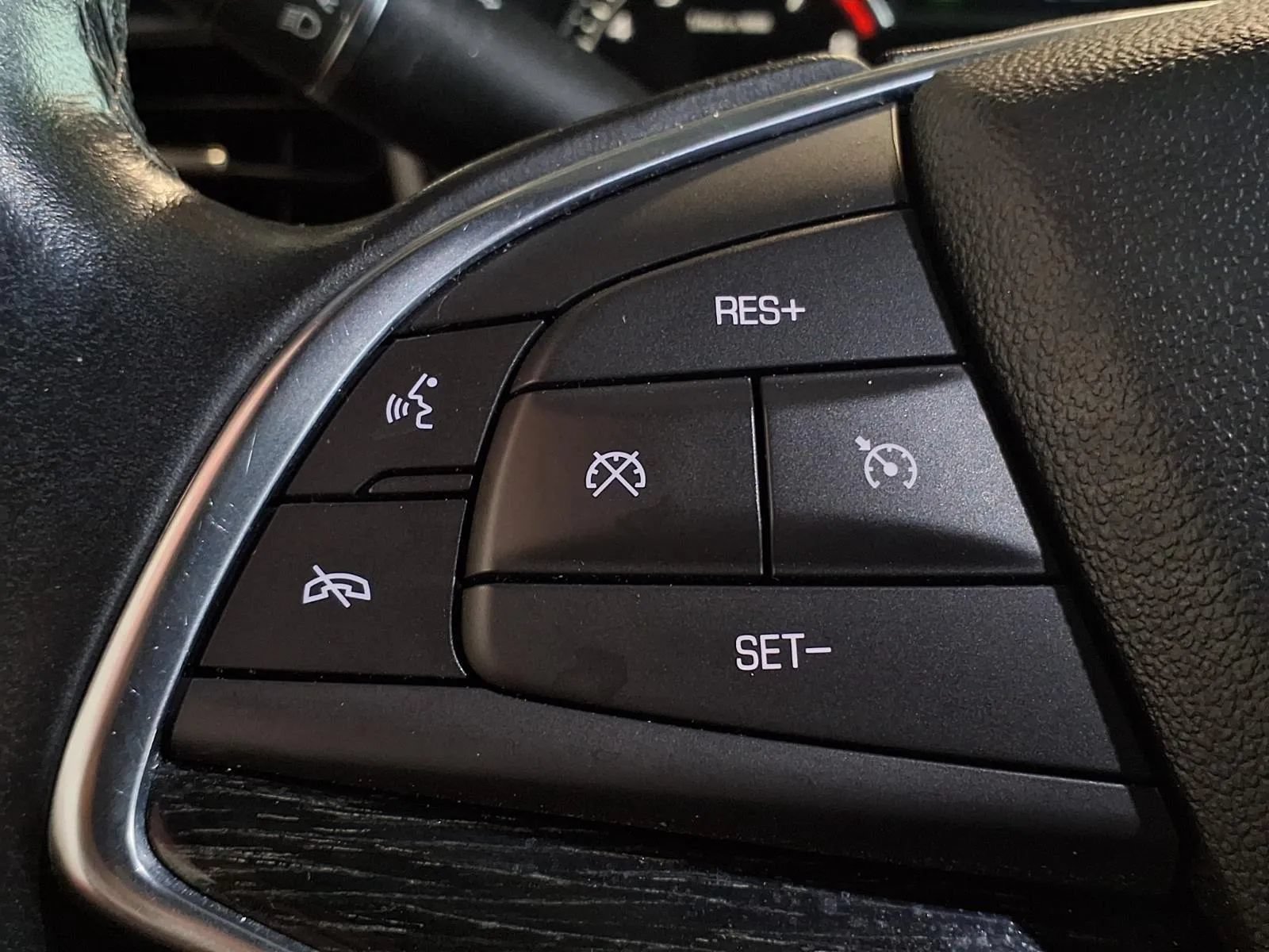 Used 2021 Cadillac XT5 Premium Luxury AWD/4WD image 24
