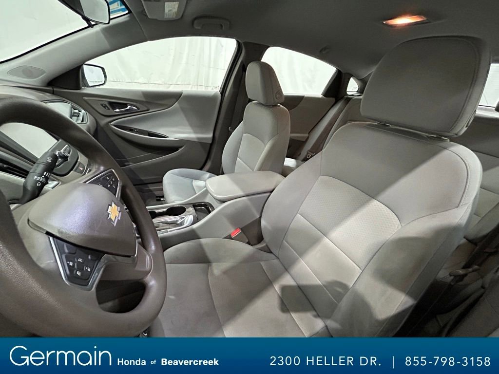 Used 2017 Chevrolet Malibu LS image 27