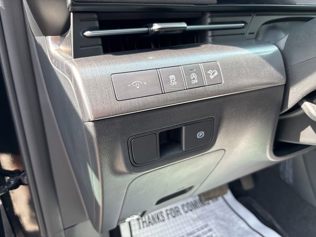 Used 2024 Hyundai Kona SE FWD image 20