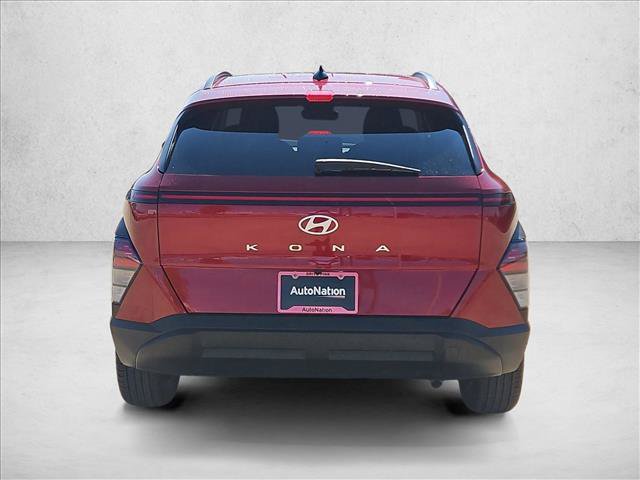Used 2025 Hyundai Kona SEL FWD image 7