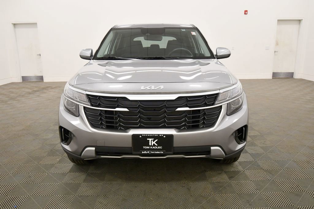 Certified 2026 Kia Seltos LX AWD/4WD image 11