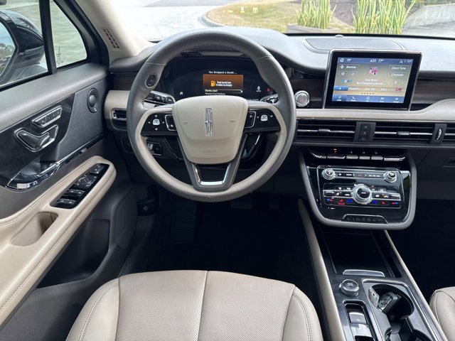 Certified 2022 Lincoln Corsair Reserve w/ Equipment Group 201A image 27