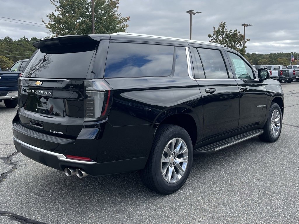 New 2026 Chevrolet Suburban Premier w/ Sun And Tow Package image 10