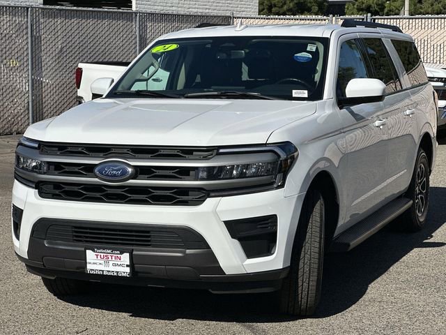 Used 2024 Ford Expedition Max XLT image 8
