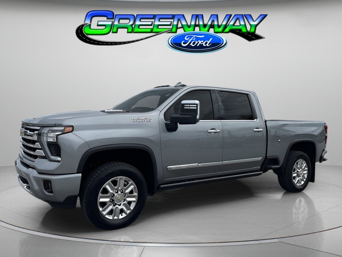 Used 2024 Chevrolet Silverado 2500 High Country w/ High Country Premium Package AWD/4WD image 1