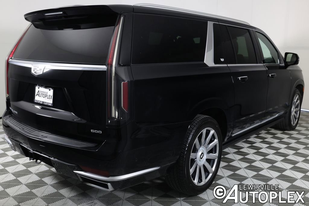 Used 2024 Cadillac Escalade ESV Premium Luxury Platinum w/ Heavy-Duty Trailer Package AWD/4WD image 5