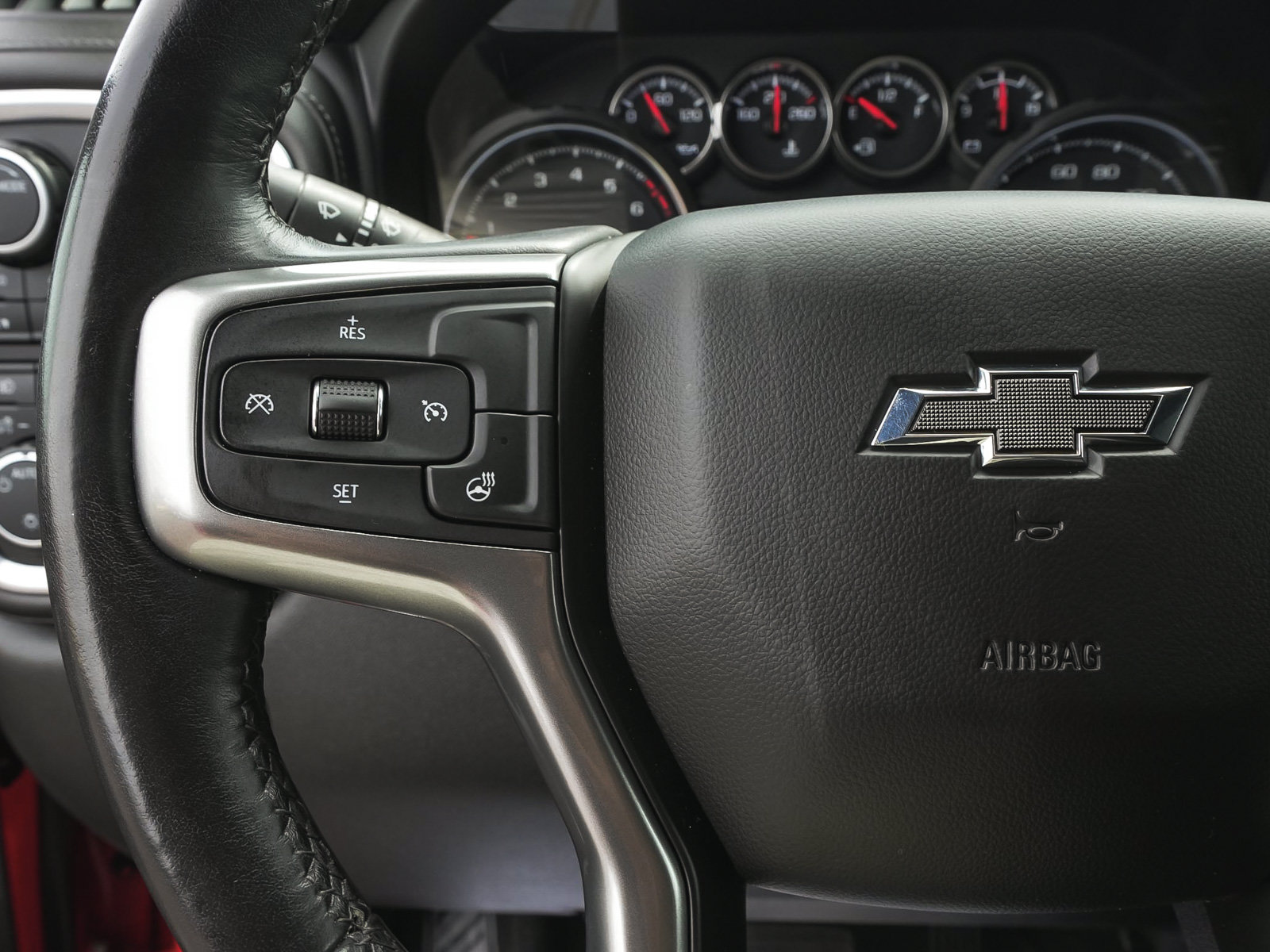 Used 2021 Chevrolet Silverado 1500 RST AWD/4WD image 17
