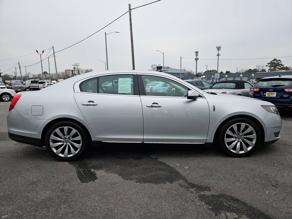 Used 2016 Lincoln MKS w/ Equipment Group 101A image 4