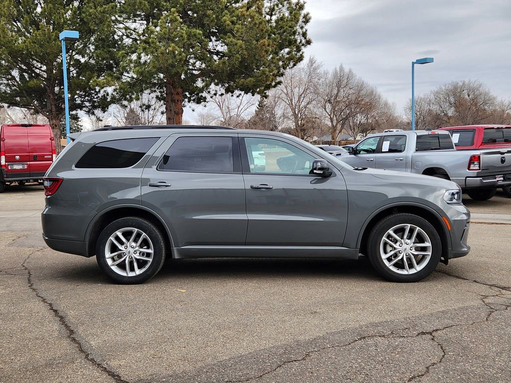 Used 2025 Dodge Durango GT image 2