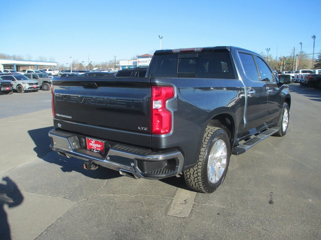 Used 2020 Chevrolet Silverado 1500 LTZ w/ LTZ Premium Package image 4