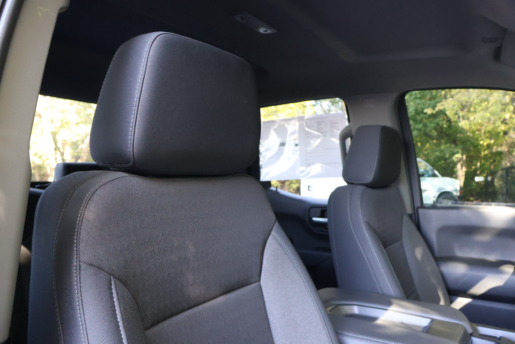 Certified 2024 Chevrolet Silverado 1500 Custom w/ LPO, Dark Essentials Package AWD/4WD image 40