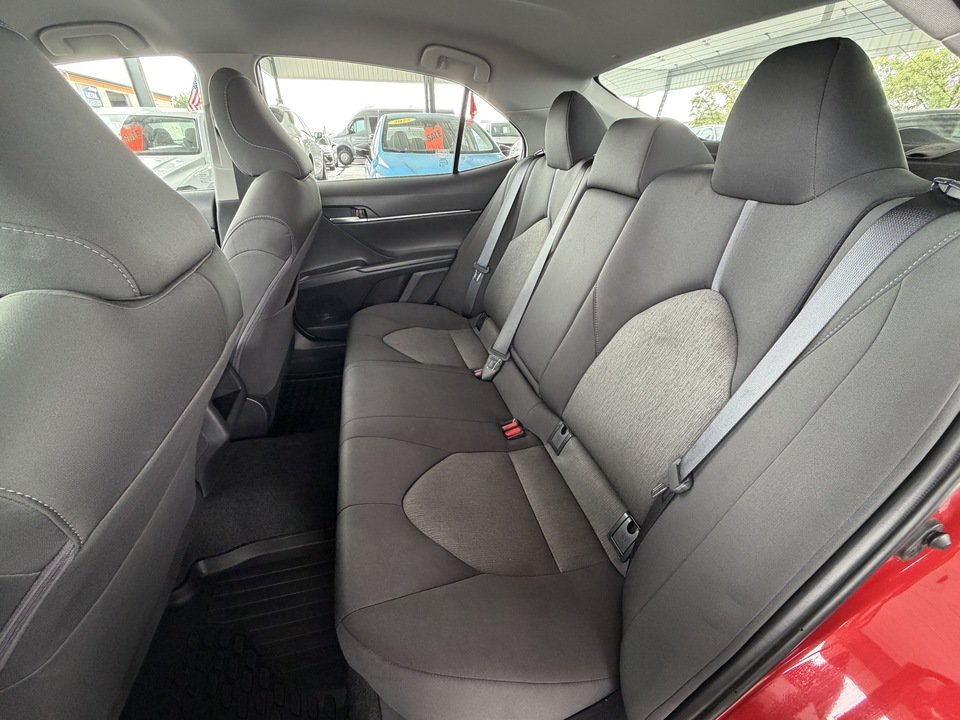 Used 2024 Toyota Camry LE AWD/4WD image 20
