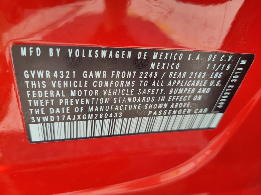 Used 2016 Volkswagen Jetta Sport w/ Lighting Package image 30