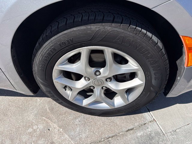 Used 2020 Chrysler Pacifica Limited FWD image 11