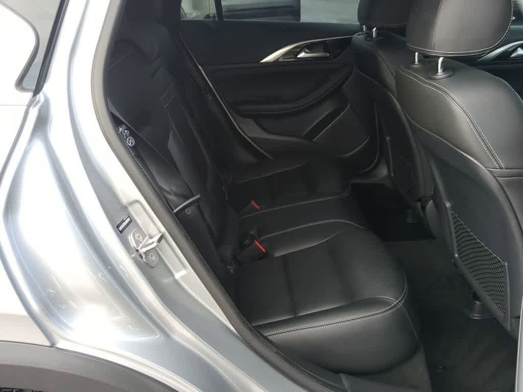 Used 2018 INFINITI QX30 AWD image 19