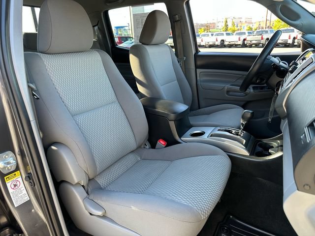 Used 2012 Toyota Tacoma 4x4 Double Cab w/ SR5 Pkg image 10