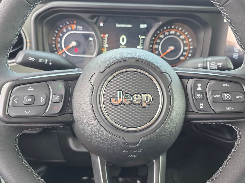 New 2026 Jeep Gladiator Mojave w/ Steel Bumper Group AWD/4WD image 20