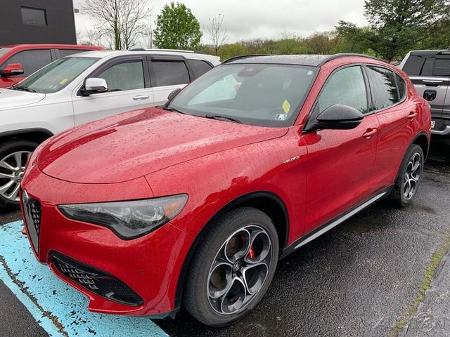 Used 2024 Alfa Romeo Stelvio Veloce