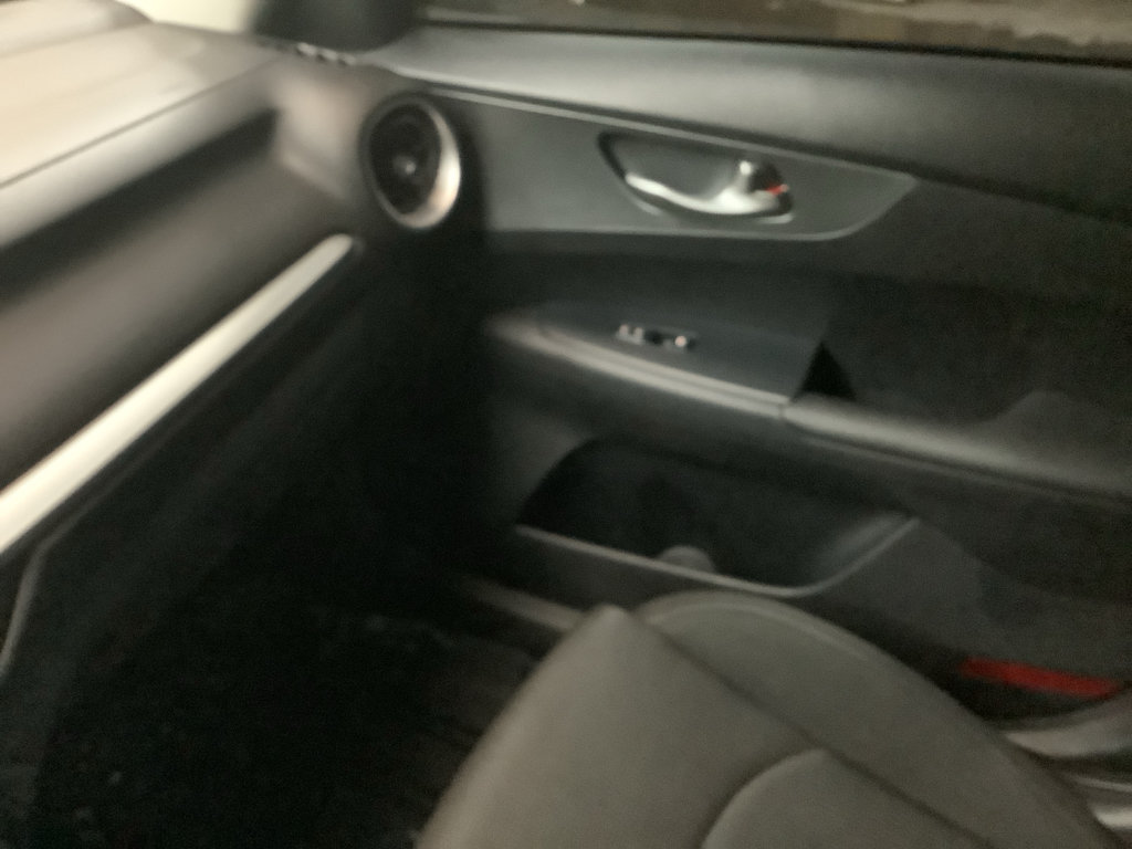 Used 2020 Kia Forte LXS FWD image 20