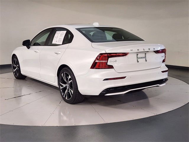 Used 2024 Volvo S60 B5 Core image 6