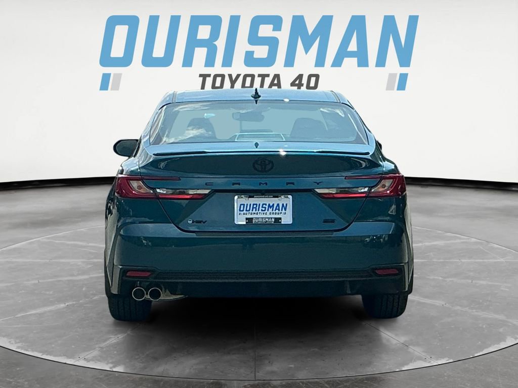 Used 2025 Toyota Camry SE w/ Convenience Package FWD image 6