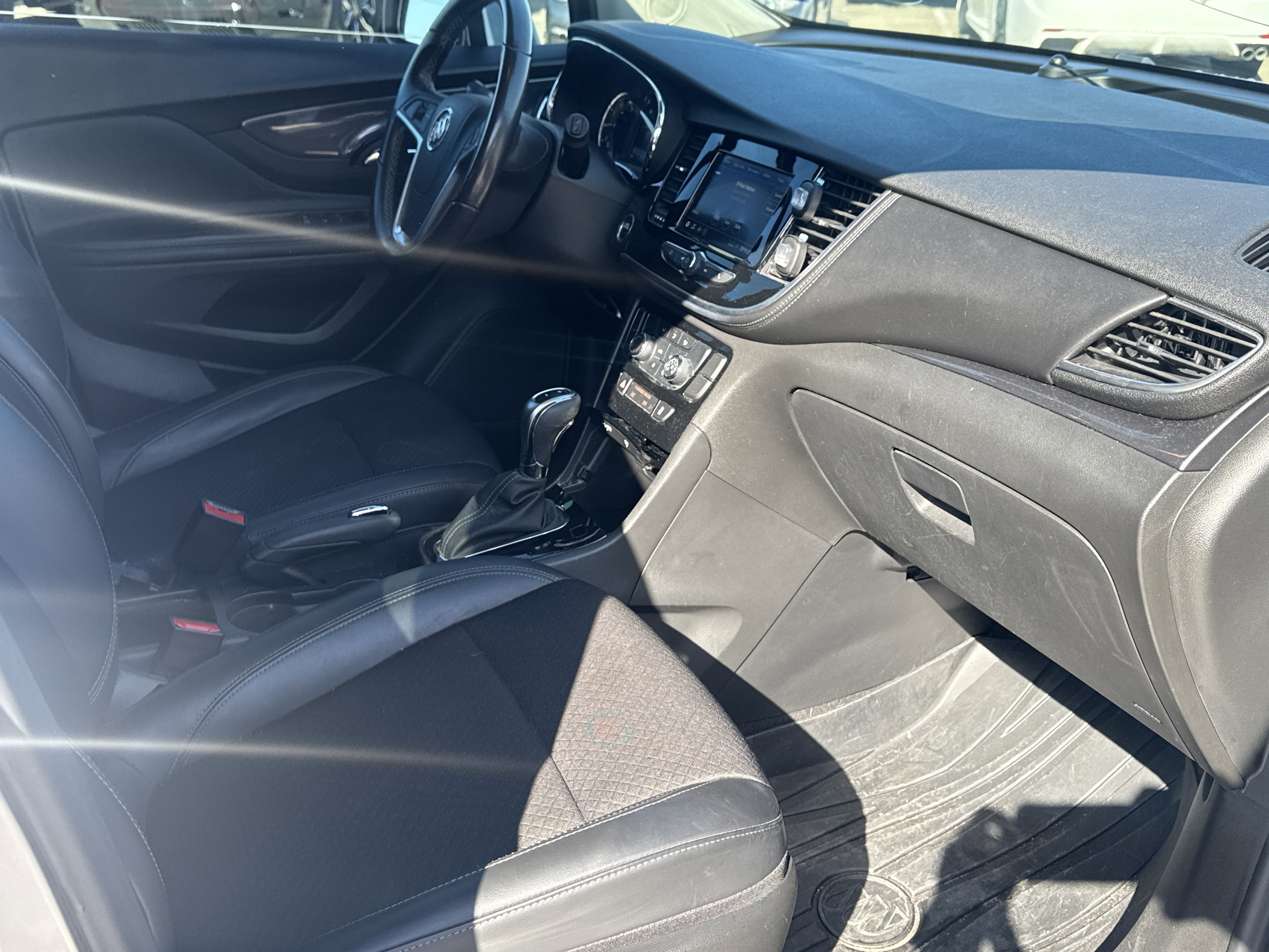 Used 2022 Buick Encore Preferred w/ Safety Package FWD image 14