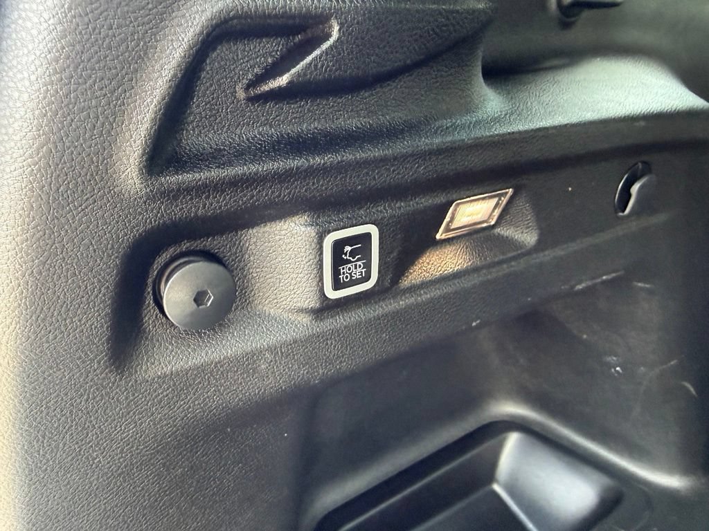 Certified 2024 Jeep Grand Cherokee L Altitude AWD/4WD image 43