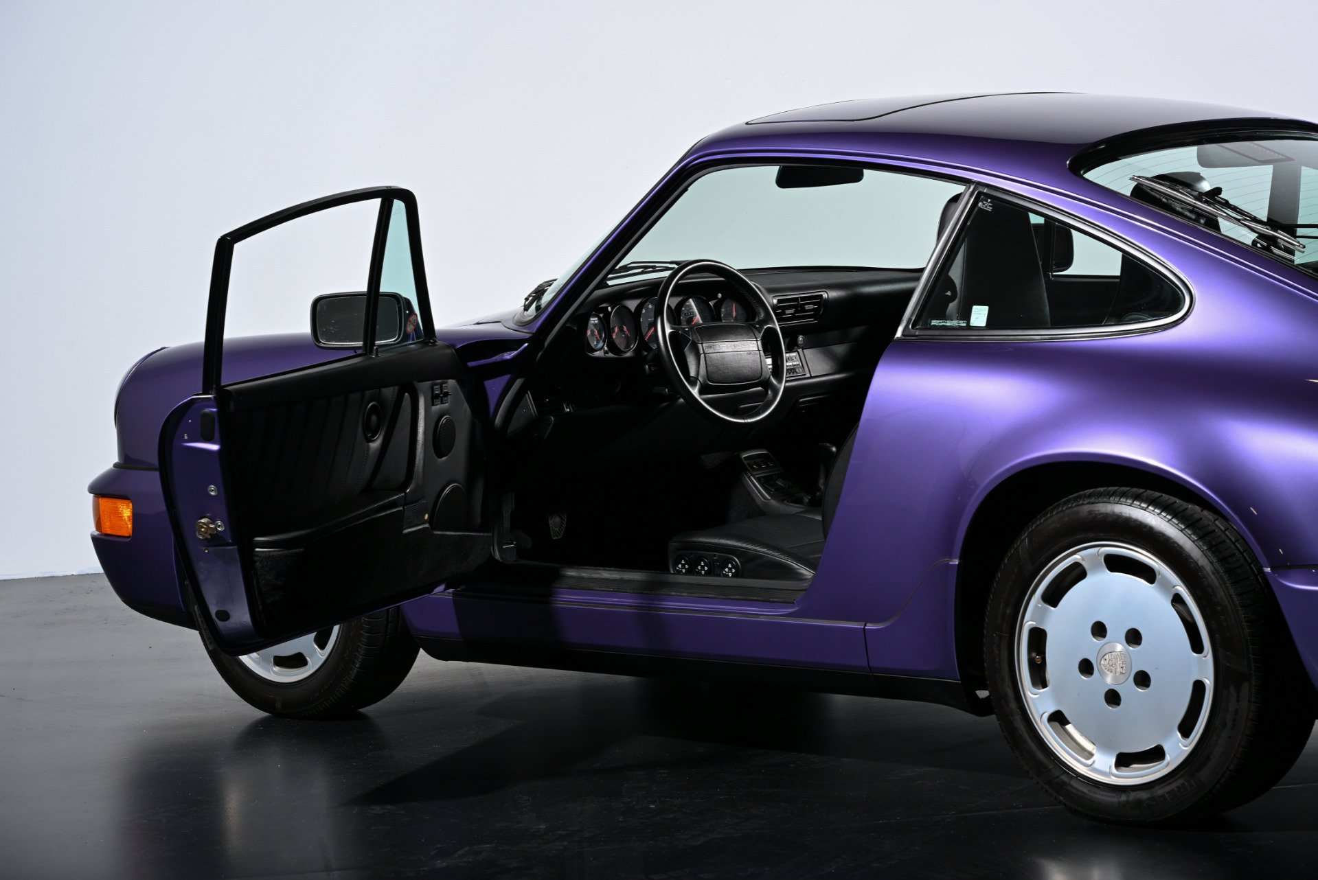 Used 1991 Porsche 911 Carrera image 14