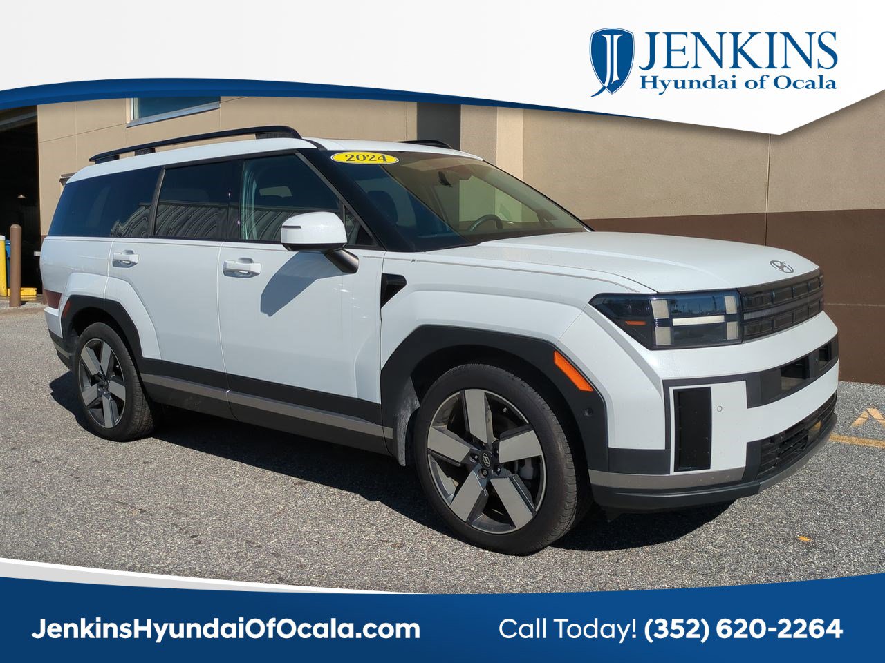 Used 2024 Hyundai Santa Fe Limited image 1