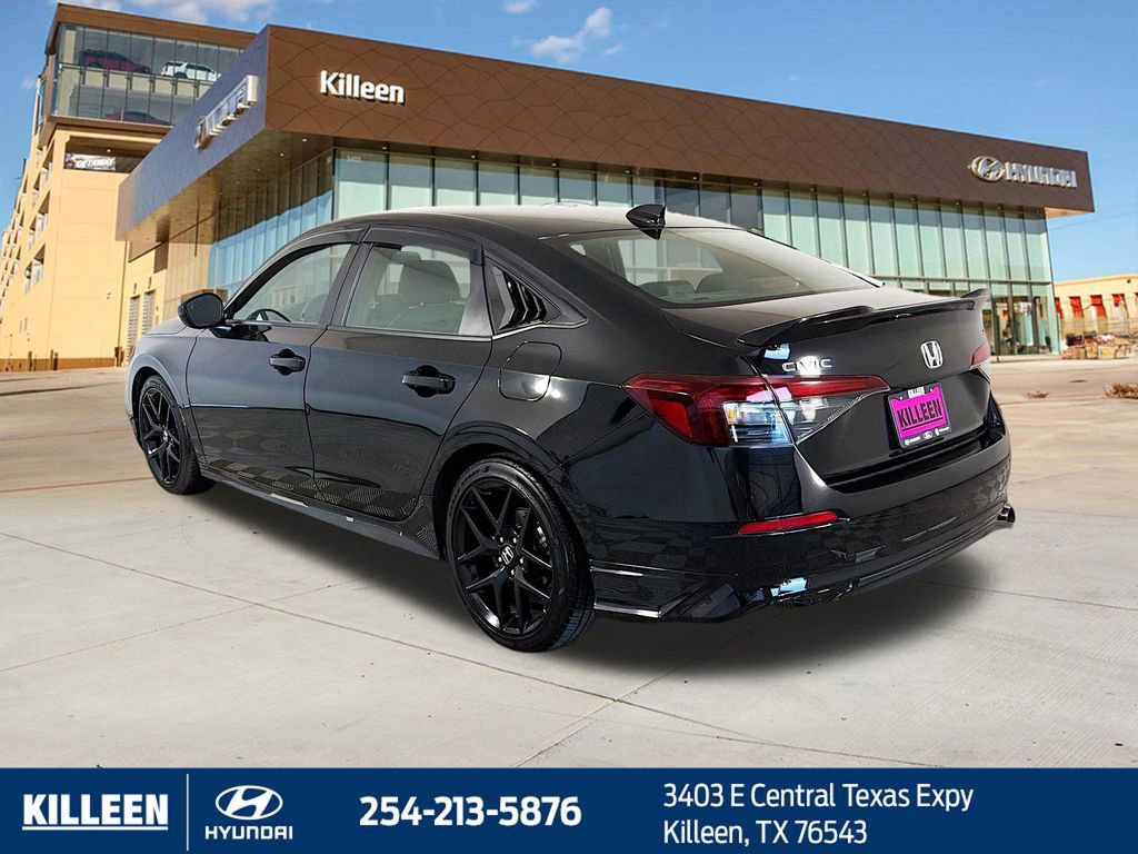 Used 2025 Honda Civic Sport image 5