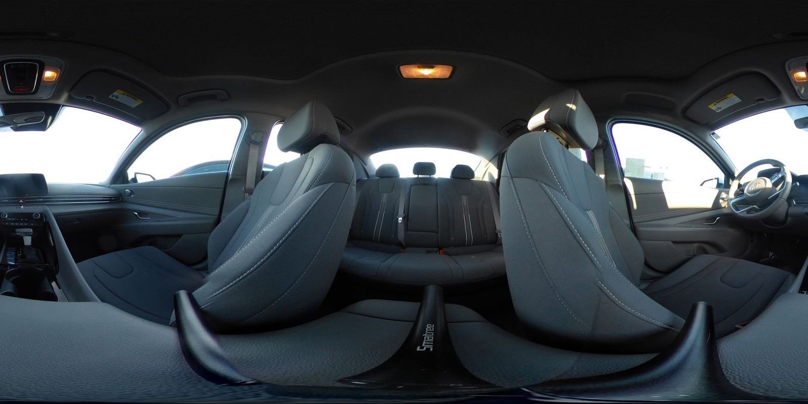 Used 2025 Hyundai Elantra SEL FWD image 43