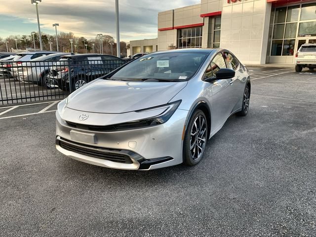 New 2025 Toyota Prius Plug-In Hybrid FWD image 4