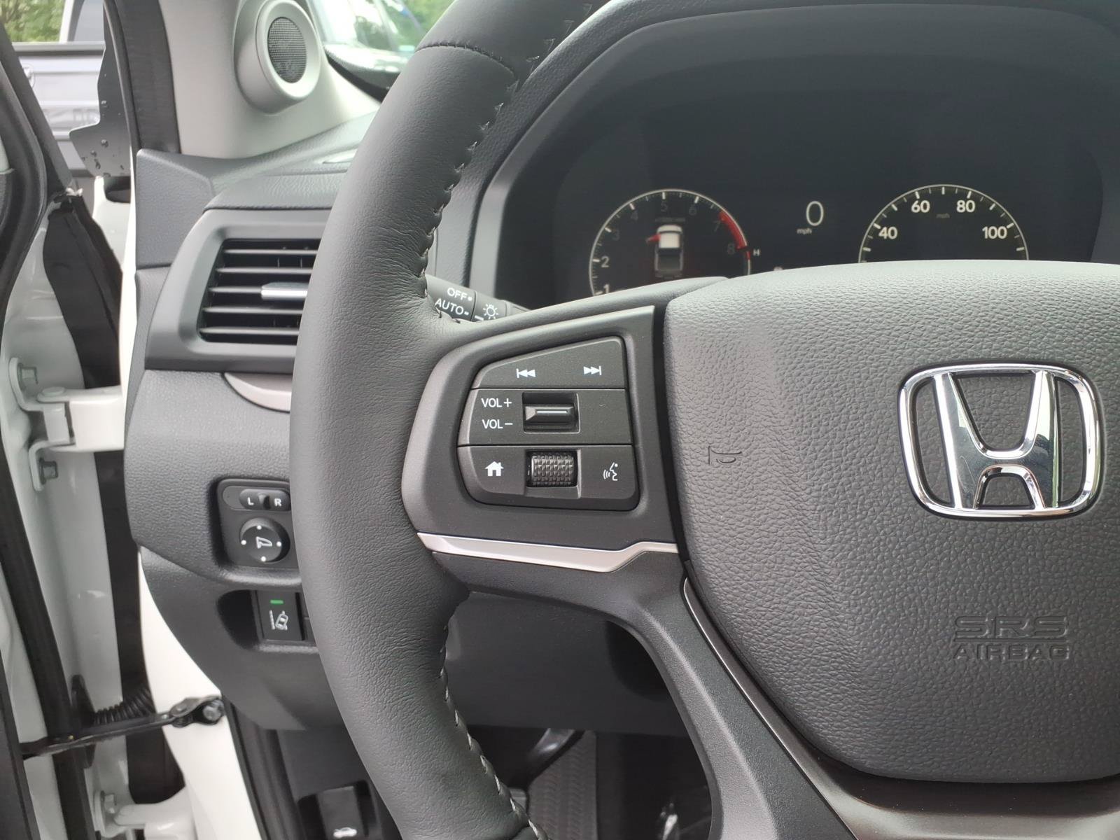 New 2026 Honda Ridgeline RTL image 14