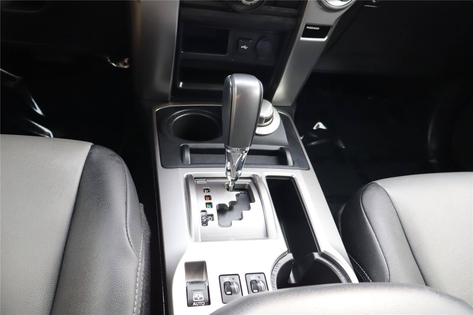 Used 2023 Toyota 4Runner SR5 Premium w/ Moonroof Package AWD/4WD image 22