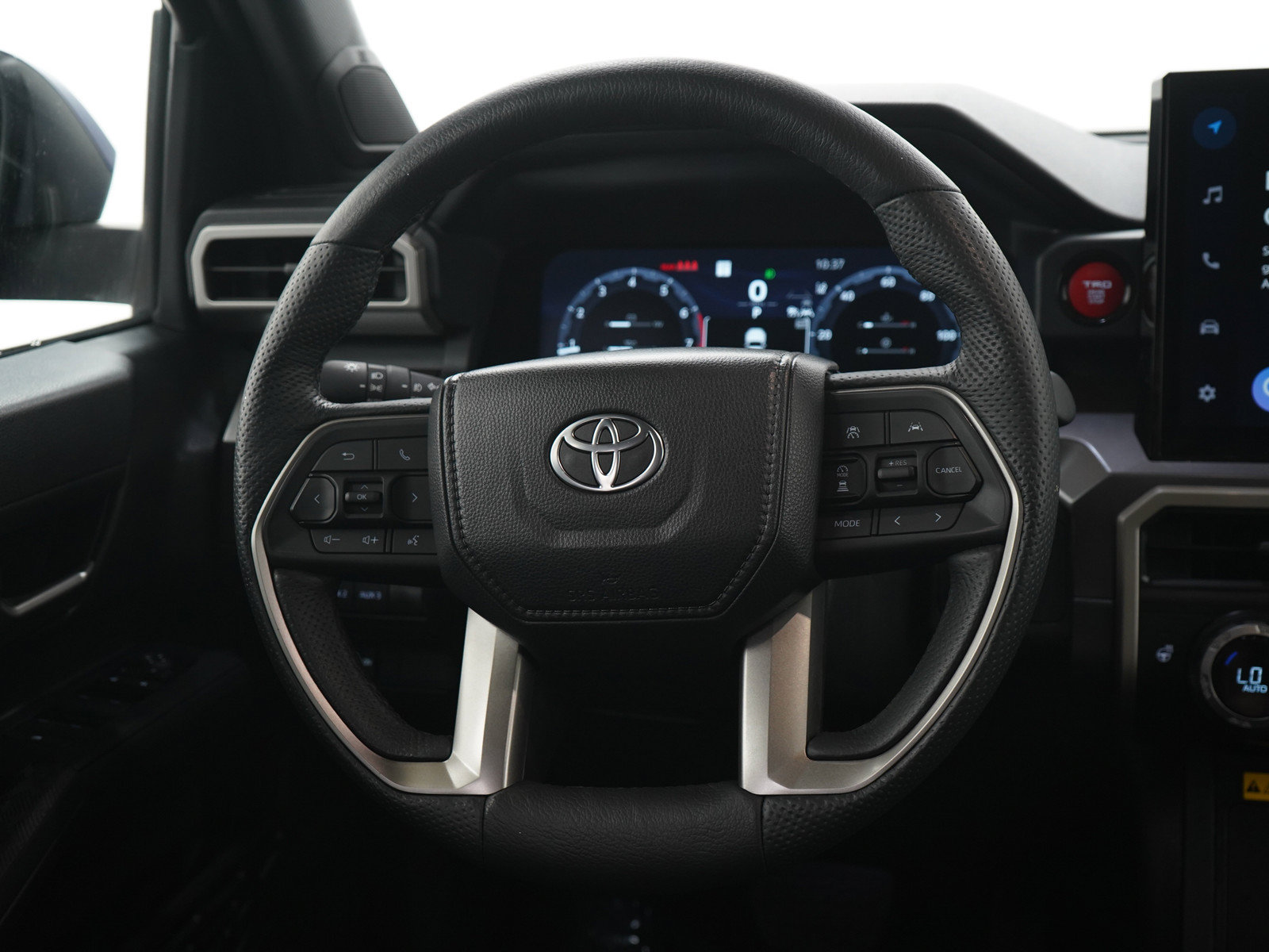 Used 2024 Toyota Tacoma TRD Off-Road w/ TRD Off Road Premium Package AWD/4WD image 17