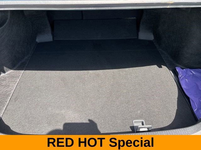 Used 2025 Toyota Camry LE image 35