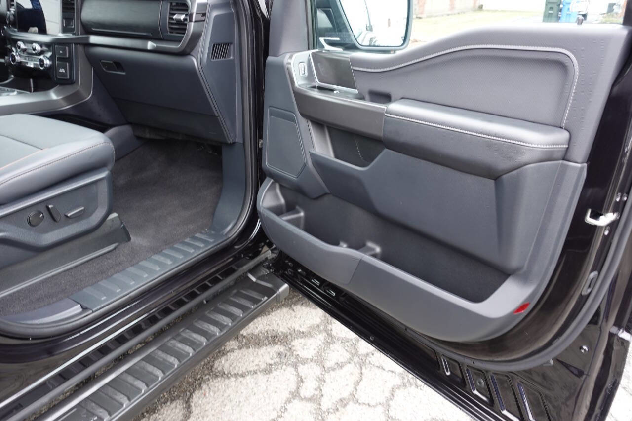 Used 2024 Ford F150 XLT w/ Equipment Group 302A MID image 33