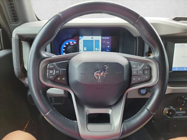 Used 2022 Ford Bronco Badlands w/ Sasquatch Package AWD/4WD image 18