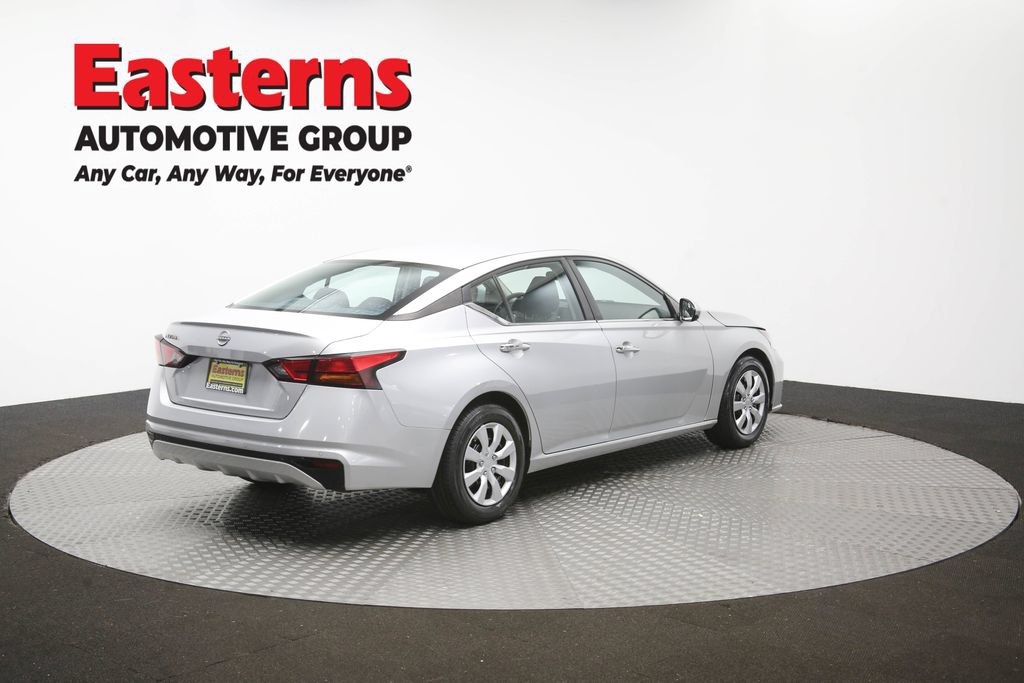 Used 2023 Nissan Altima 2.5 S FWD image 39