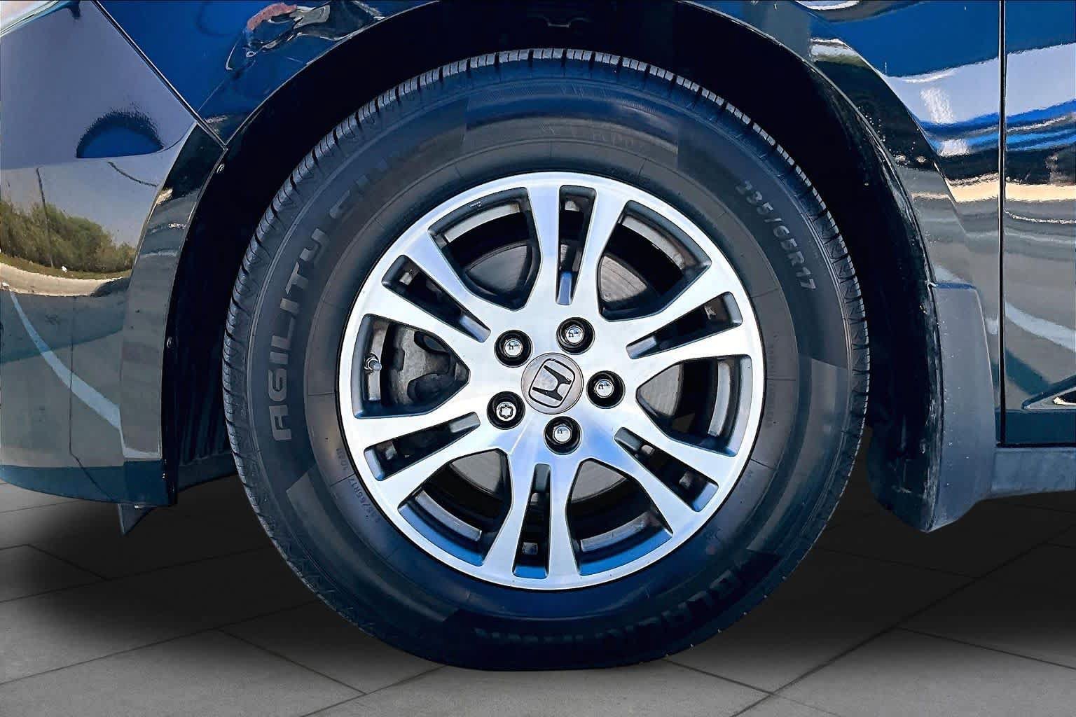 Used 2013 Honda Odyssey EX-L image 10