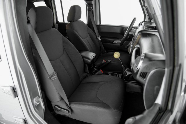 Used 2014 Jeep Wrangler Unlimited Sport AWD/4WD image 28