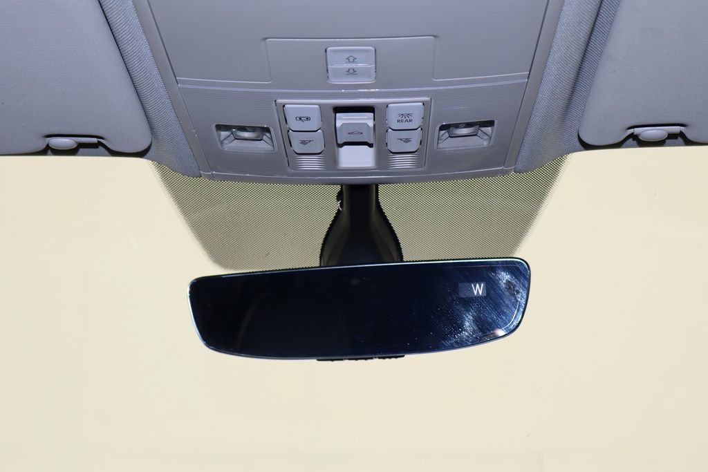 Used 2021 Volkswagen Atlas SE FWD image 27