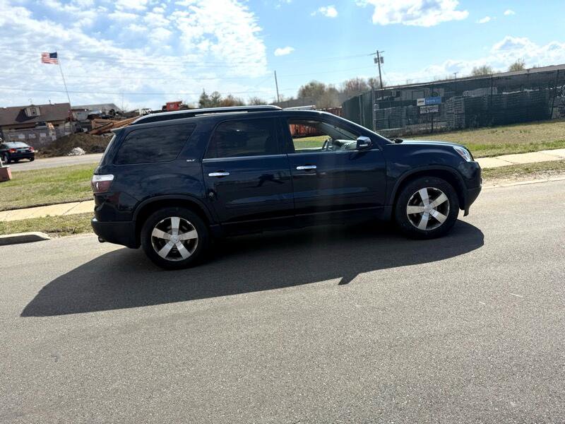 Used 2007 GMC Acadia SLT w/ Convenience Package image 8