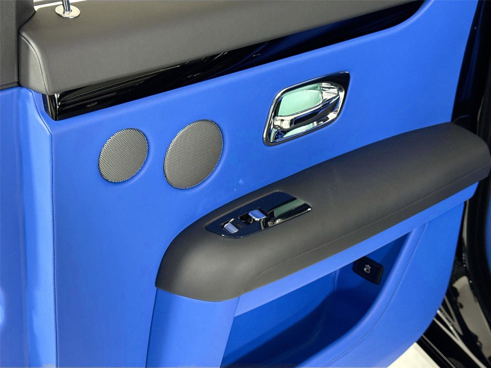 Used 2025 Rolls-Royce Ghost image 33