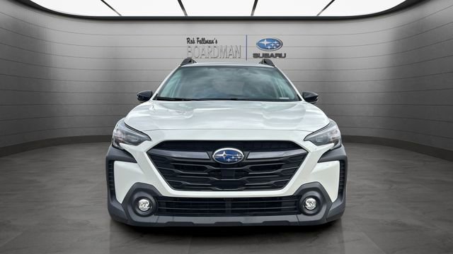 Used 2023 Subaru Outback Premium image 12