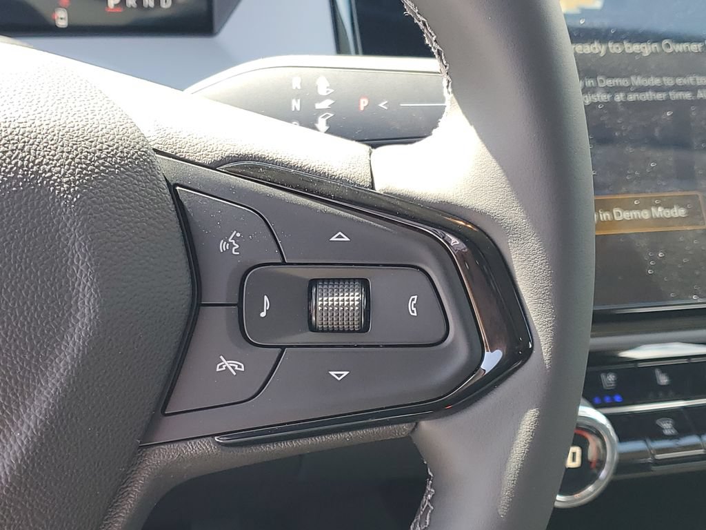 Used 2027 Chevrolet Bolt RS FWD image 26
