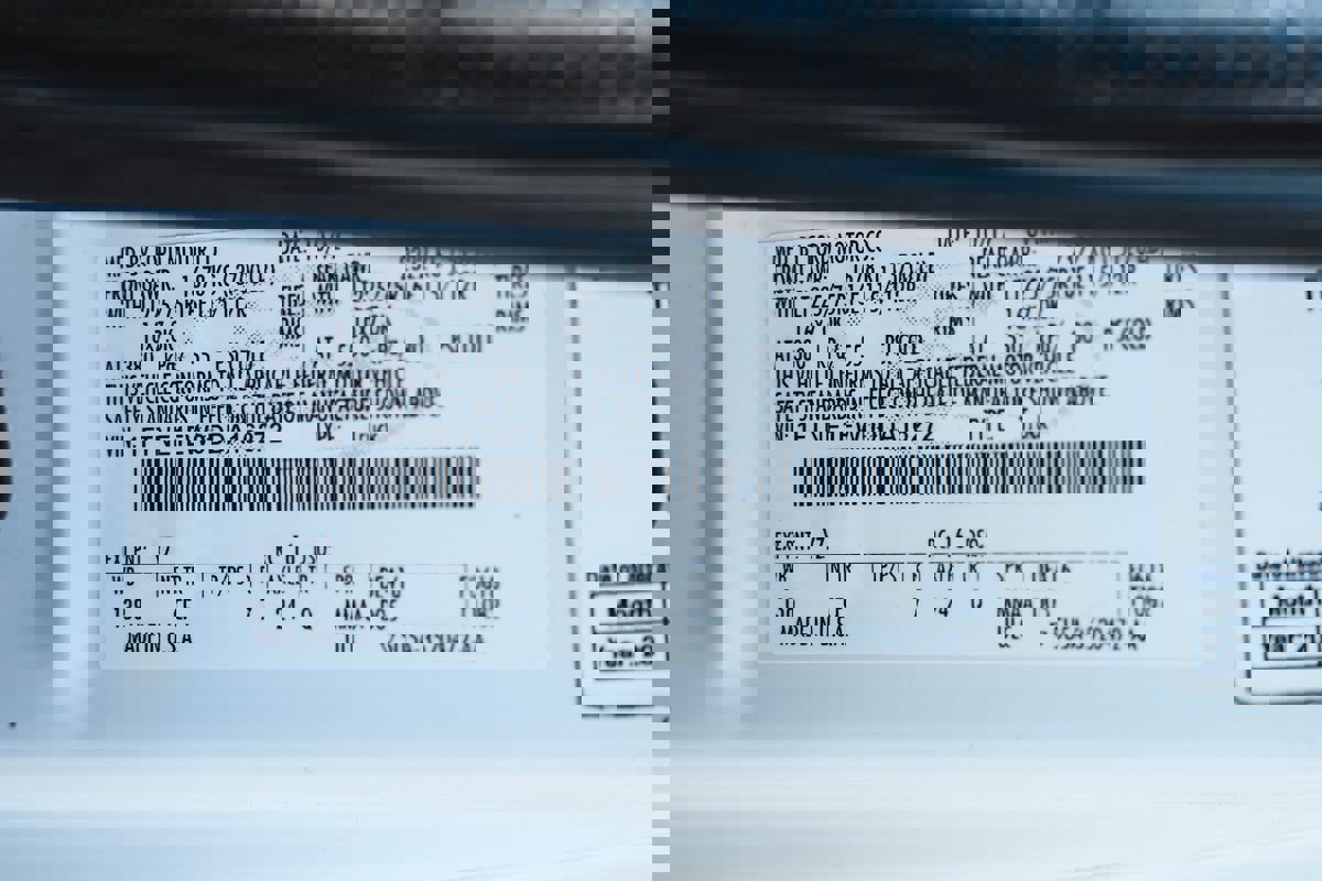 Used 2013 Ford E-150 and Econoline 150 image 24