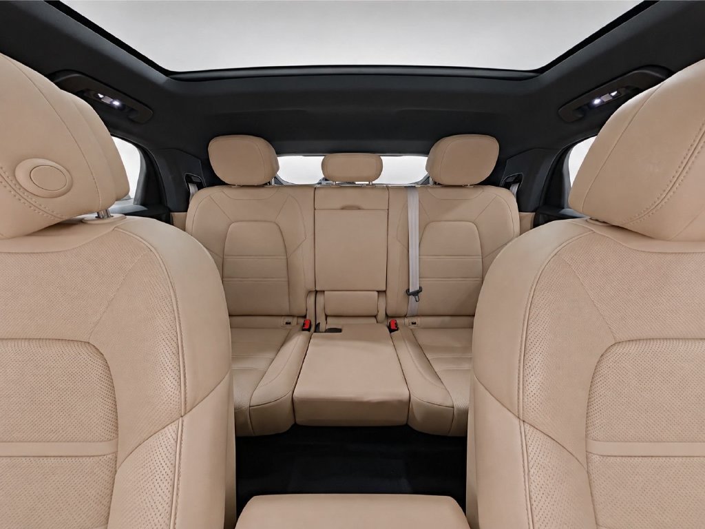 Certified 2022 Porsche Cayenne Platinum Edition AWD/4WD image 19