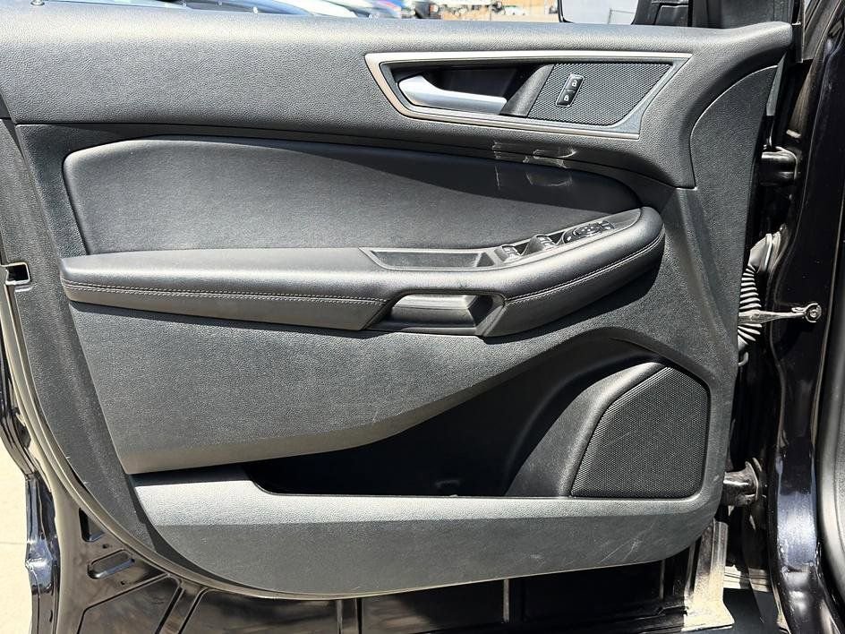 Used 2024 Ford Edge SEL AWD/4WD image 20